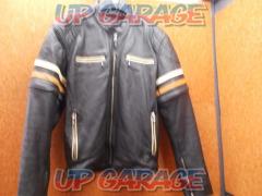 Size: 3LMOTO/FIELD ((Moto Field) Punching
Leather
Jacket