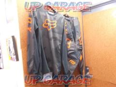 Size: M / 32
FOX (Fox)
Off-road jersey & pants top and bottom set