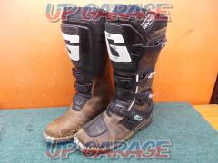 Size: 27.0cm
GAERNE (Gaerune)
ED-PRO
Art.405
Terrain Boots
