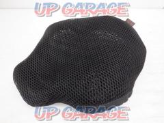 Y'S
GEAR
Cool mesh seat cover
8mm thick 3D mesh
3654529
MT-09