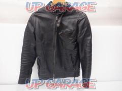 LIUGOO
LEATHERS
Single punching leather jacket
CW-R-1
S size