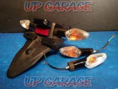 CBR 250 R (MC 41 latter term)
Genuine front and rear turn signals + genuine rear fender + license plate light
(The valve is treated as a bonus)