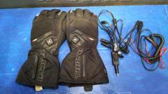 Size: XL
(RST656) e-HEAT Gloves
+
(RSP067)
Vehicle battery connection cable set