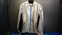 Size: LL
0SYTH-T37
Air-through UV jacket
Color: Silver