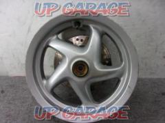Remove AF48 and Honda genuine lead 50
Front wheel