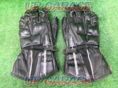 Size unknown
KUSHITANI
WATERPROOF gloves
black