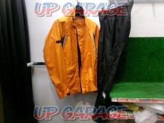 Size LYAMAHACYBER
TEX
Ⅲ
Rain suit
Top and bottom set