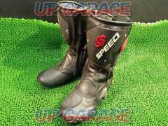 SPEED41 size (approx. 25.5 cm)
Racing boots
black