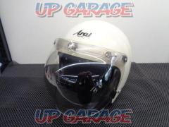 Arai
Classic-Mod
Jet helmet
Pilot white
L size