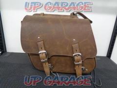 DEGNER (Degner)
Leather
Side saddlebag
Brown