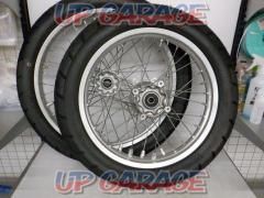 7
HONDA genuine
Tire and wheel set front and rear set