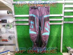 ANSWER Off-road
Pants
Size: 28 (equivalent to S)