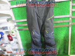KUSHITANIALOFT
PANTS
Aloft Pants
Waterproof riding pants
Navy color
Size: M
Product code: K-2816