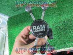 RAM
MOUNTS Smartphone Holder
X-GRIP+U-clamp
Bar handle mount (22.2Φ
Can be used for inch bars)