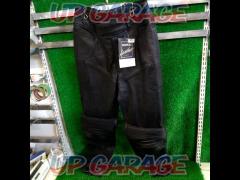 Cowhide
Punching mesh leather pants
black
Size: XL
Product code: TR-904PP
Unused item