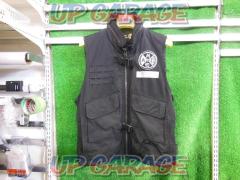 AVIREXCOMBAT
VEST
Combat Vest
black
Size: XL
Product code: 6192163