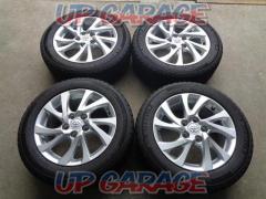 Toyota original (TOYOTA)
18 series Auris genuine aluminum wheels
+
MICHELIN (Michelin)
X-ICE
SNOW