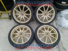 RAYS with unused tires
VOLK
RACING
CE28NF
+
KENDA
KR 20