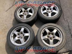 Nissan genuine
R32
Genuine aluminum wheels + DUNLOPDIREZZA
DZ101
ROADSTON/CP641
