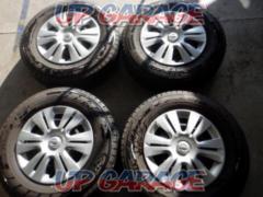 8 Nissan genuine
NV350 Caravan genuine steel wheels +
YOKOHAMA
BluEarth-Van
RY55