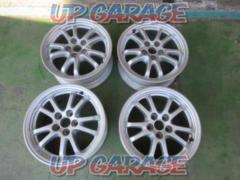 Toyota Genuine
50 Prius early model genuine wheel set of 4 (cover
Without center cap)