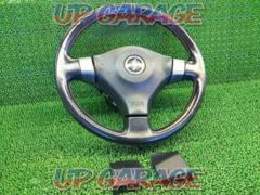 Nissan Genuine S15
Sylvia
SpecR
Genuine leather steering wheel