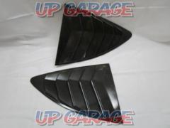 Unknown Manufacturer
Side window louver