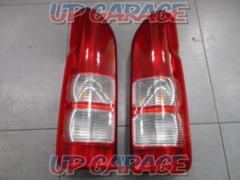 Toyota genuine
Hiace / 200 system
Type 1 / Type 2/3-inch
Genuine tail lens