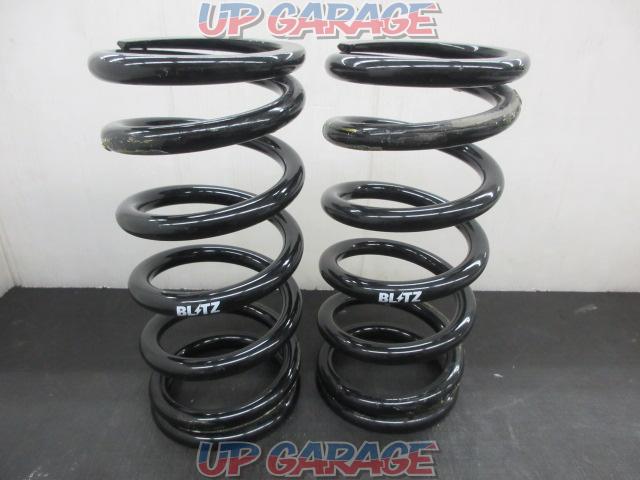 BLITZ (Blitz)
Series-wound spring
ID62mm
Free length 180mm
Spring rate 5k-02