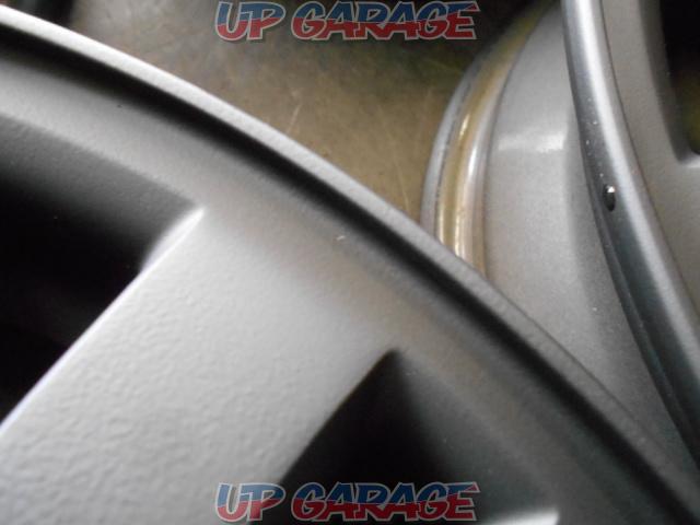 Reduced price original paint wheels Suzuki genuine
Solio
aluminum foil!!!-03