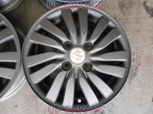 Reduced price original paint wheels Suzuki genuine
Solio
aluminum foil!!!-08
