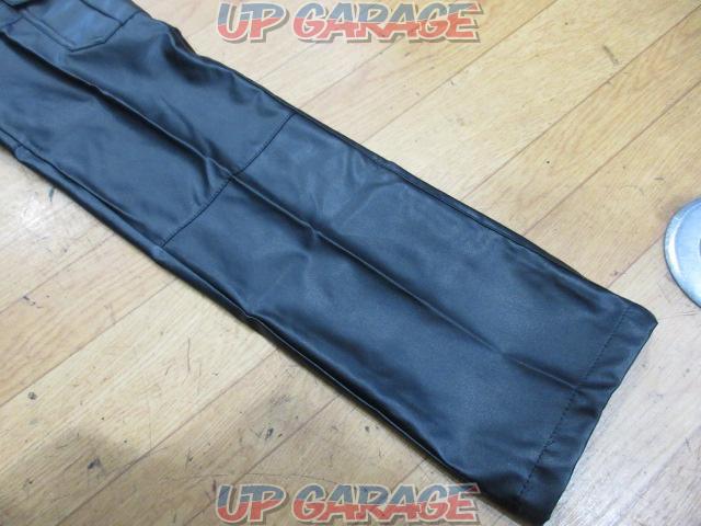 Manufacturer unknown fake leather pants
S size-06