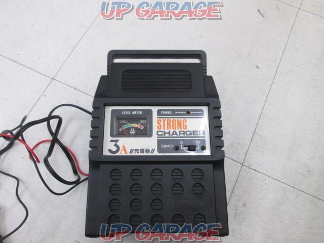 Unknown Manufacturer
Battery Charger
(Sealed batteries not allowed)-03