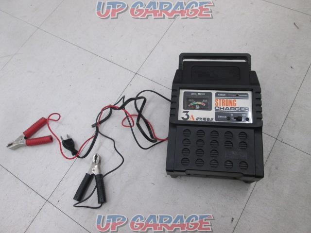 Unknown Manufacturer
Battery Charger
(Sealed batteries not allowed)-05