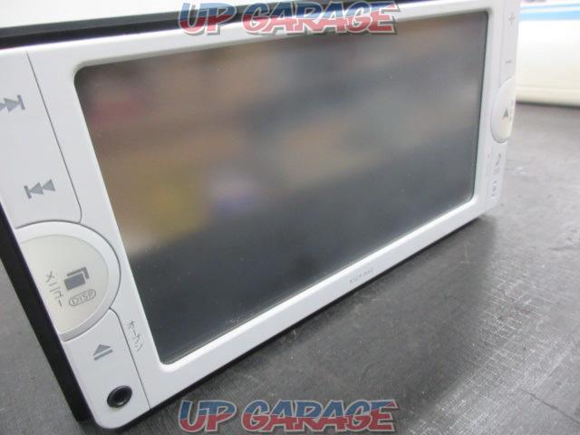 TOYOTA
NSCP-W62
2012 model
※ DVD playback non-compatible model-04