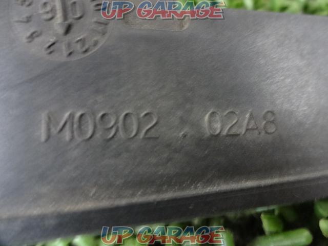 BUELL
Side cover
Left
Genuine
Xb9S
Lightning
Engraved: M090202A8-06