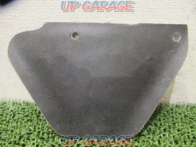 Gcraft (G - craft)
Carbon side cover
Right
5L for Monkey
33000-04