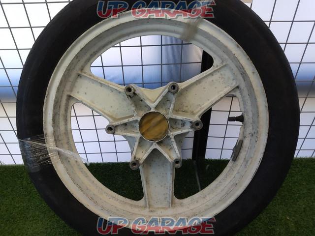 Honda
Wheel
Stamped ML7
It seems to be compatible with YTR750-04