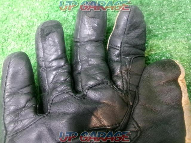 Size unknown (probably around M)
)
FREE × FREE
Leather Winter Gloves-04