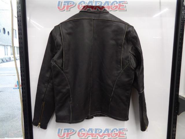 UP-START
Cowhide
Leather jacket
Size: 36 (S)
black-02