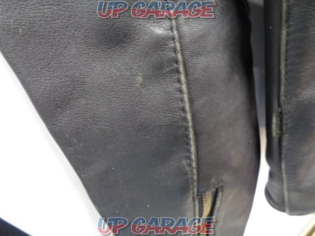 UP-START
Cowhide
Leather jacket
Size: 36 (S)
black-03