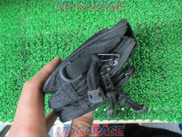Wakeari Gully
General purpose magnetic pouch *Magnet missing-10