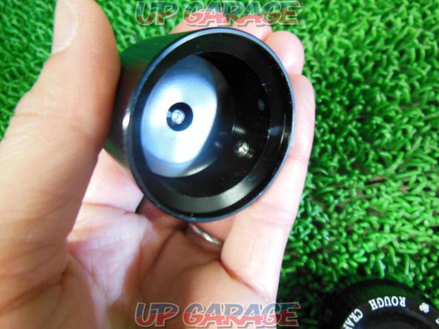 Unknown Manufacturer
Axle shaft
End
Cap
Right and left-03