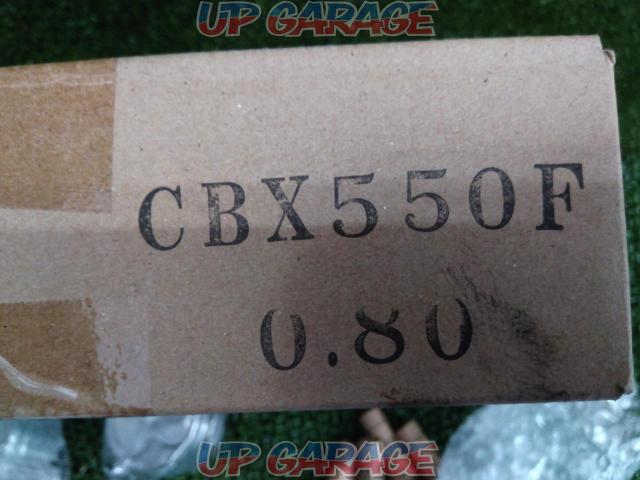 CBX550F 0.8mmオーバーサイズ ピストンキット 新品未使用-10