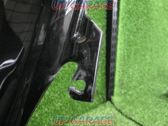 Honda
Long screen
PCX removal (KF30)-09