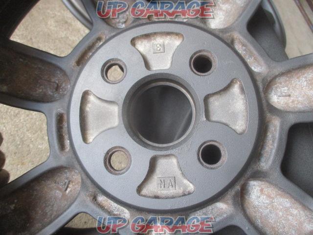 Reduced price original paint wheels Mazda genuine (MAZDA)
Eunos Roadster
Original wheel
!-09