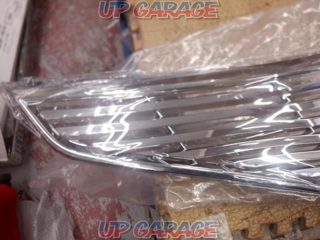 Unknown Manufacturer
Plated front grille-02