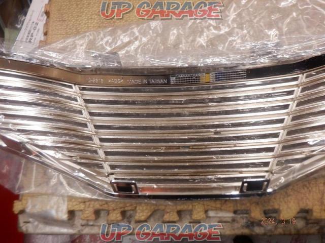 Unknown Manufacturer
Plated front grille-05