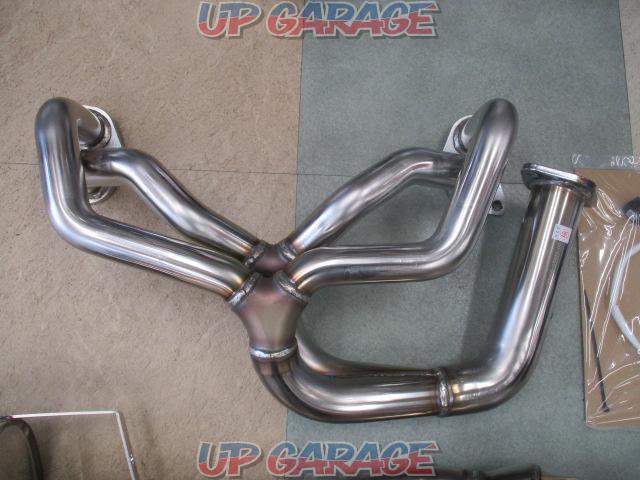 HKS (etch KS)
S.MANI
with
Catalytic converter
R-SPEC
86 / BRZ
ZN6 / ZC6
For late MT cars only-02