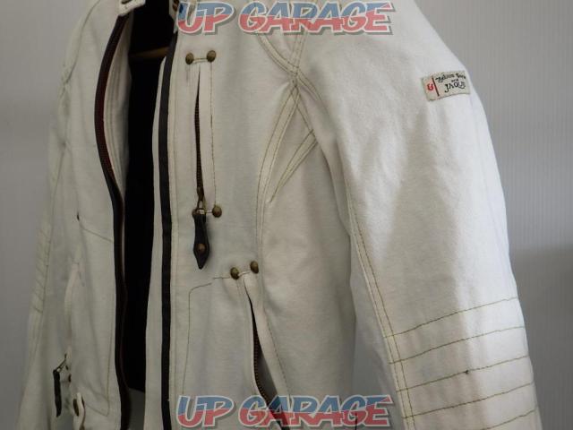 YellowCORN
JAQUE
Cotton jacket-06